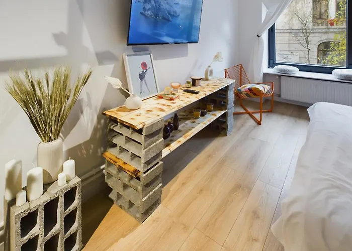 Apartment Piata Amzei 5 *